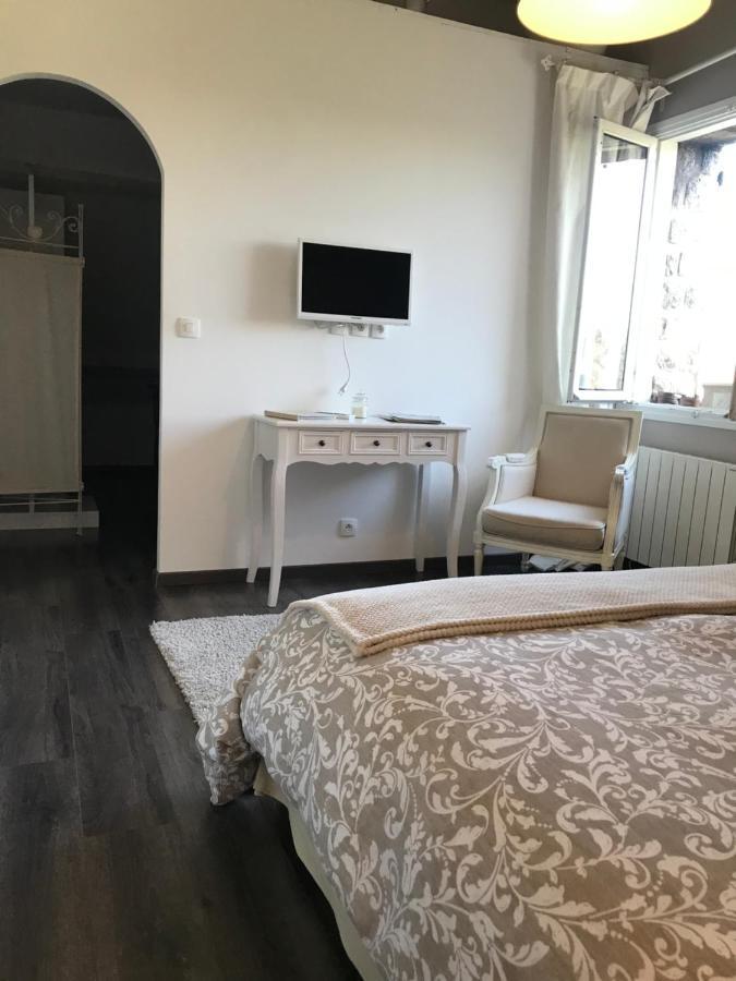 Chambres D'Hotes Des Demoiselles Ville-Saint-Jacques Buitenkant foto