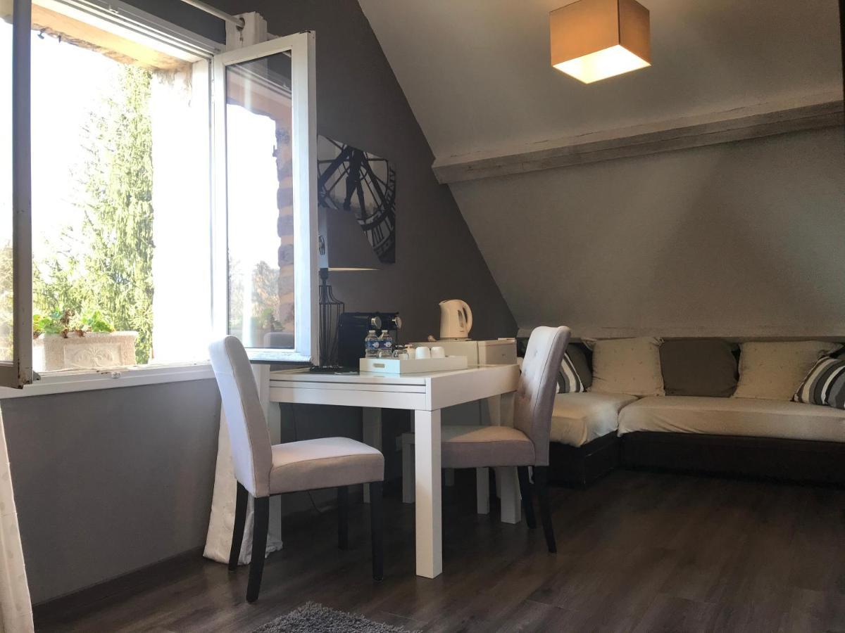 Chambres D'Hotes Des Demoiselles Ville-Saint-Jacques Buitenkant foto